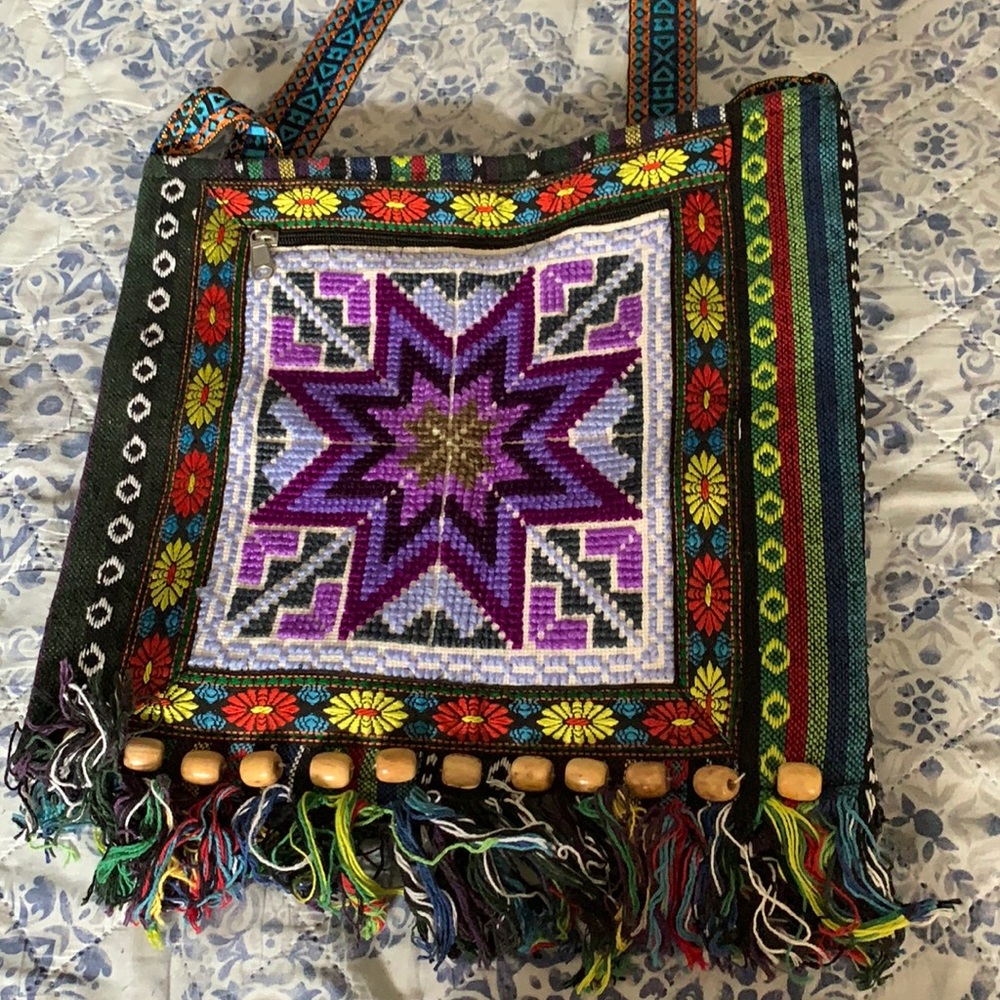 Woven Shoulder bag